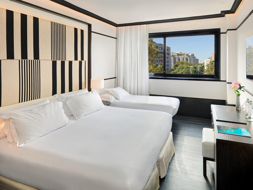 H10 Marina Barcelona Hotel Bagian luar foto